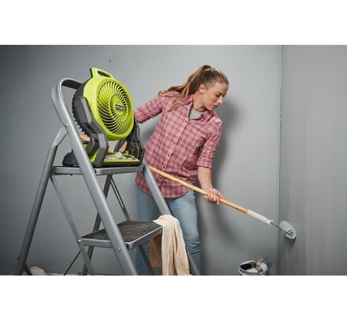 Вентилятор акумуляторний Ryobi ONE+ RF18-0 Whisper 18В 850м куб/год регулювання положення 3 швидкості 1.7кг без АКБ та ЗП